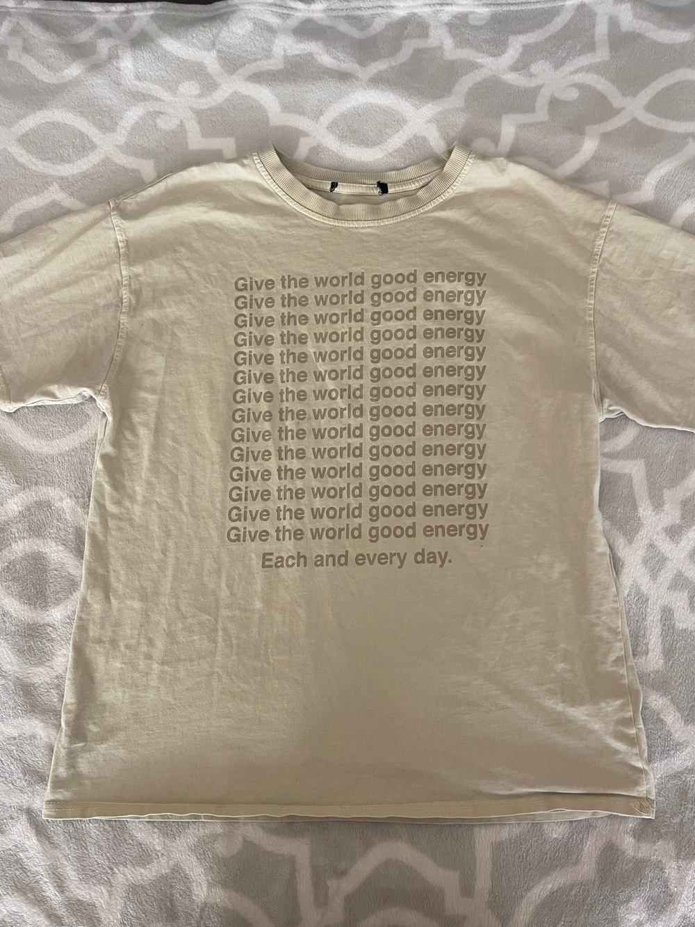 Give the World Good Energy Graphic Tee - Cream